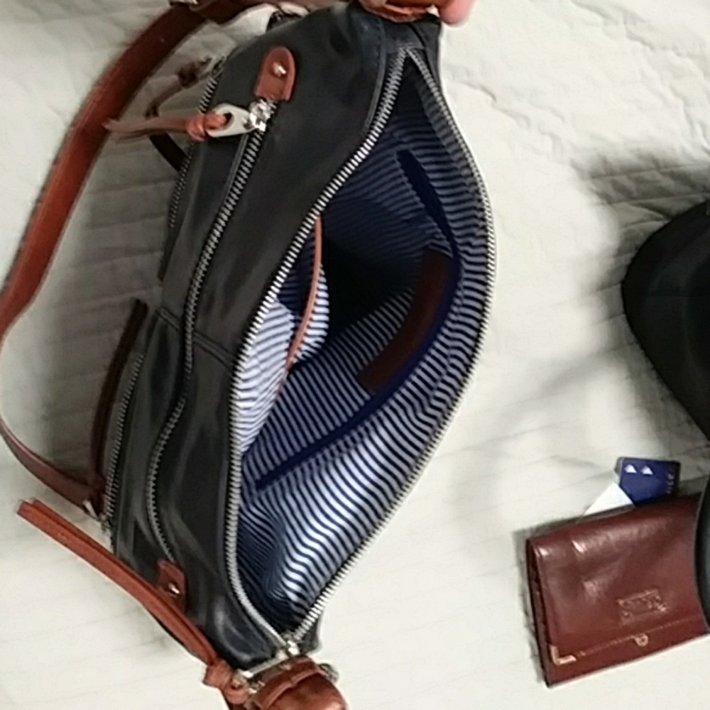 Purse - Picture 4 of 4